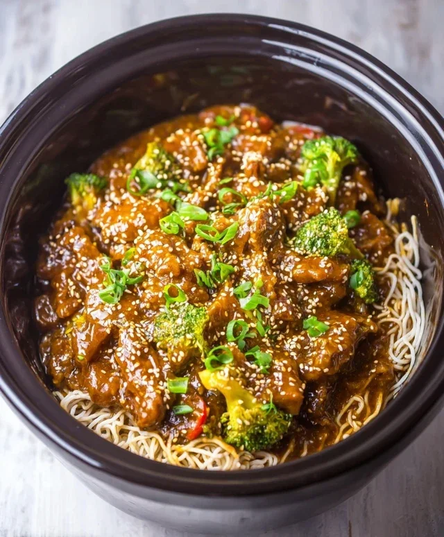 17+ Delicious Crockpot Chinese Recipes That Beat Takeout