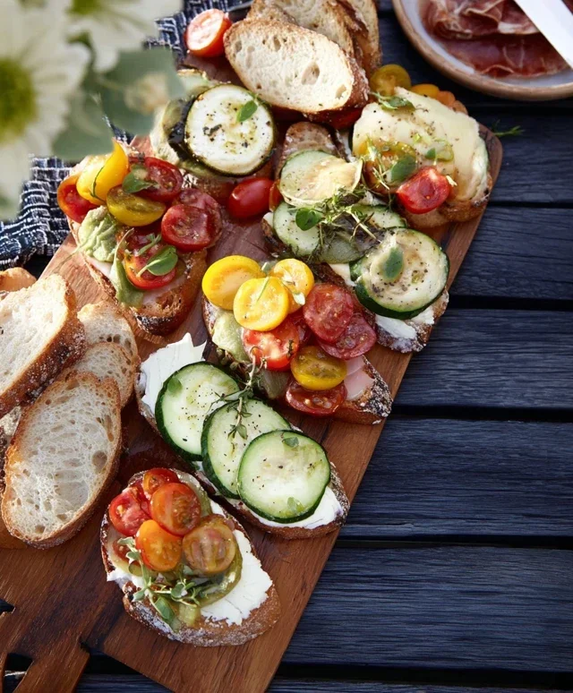 20+ Fabulous DIY Ideas To Host A Summer Garden Party